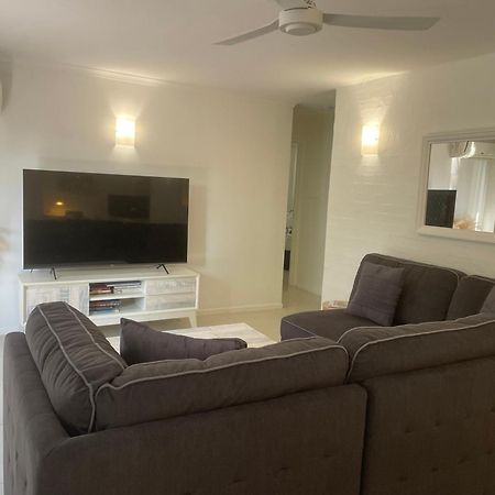 Myuna Holiday Apartments Noosa Heads Bagian luar foto