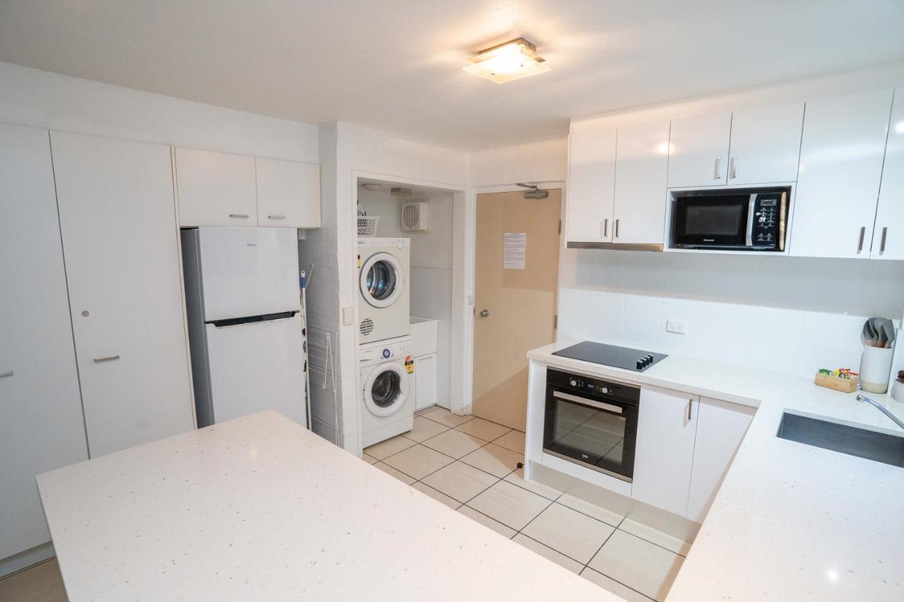 Myuna Holiday Apartments Noosa Heads Bagian luar foto