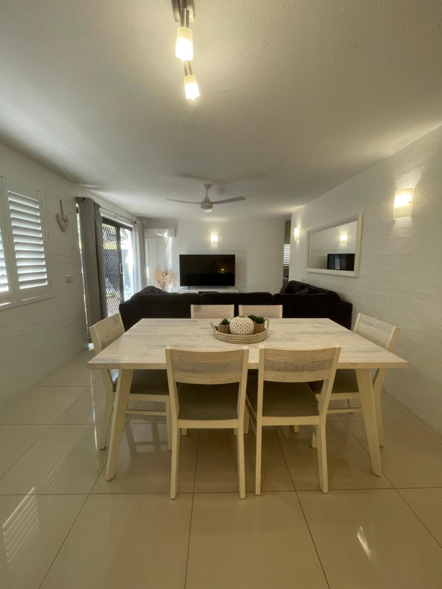 Myuna Holiday Apartments Noosa Heads Bagian luar foto
